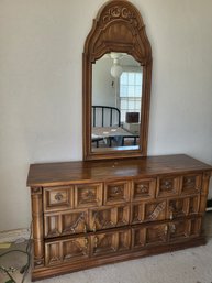 Dresser With Mirror