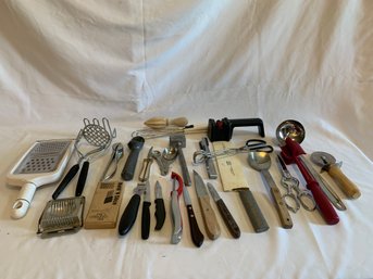 Kitchen Tools And Knives