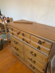 4 Drawer Dresser