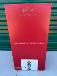 Hallmark Beauty Of Birds Clock Nib