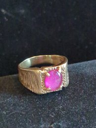 Gold Ring With Pink Bezel Stone, (Ruby? Sapphire?)  Marked 10k - Size 10.5