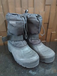 Northside Brand Thermolite Snow Boots Size 10 - Still In Like New Shape