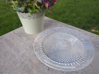 12-In Diamond Pattern Clear Glass Serving Tray