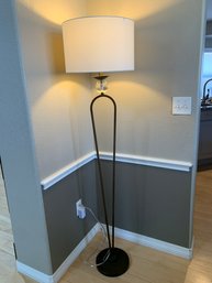 Floor Lamp Approximately 64'x16'