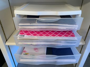 Craft Paper In Plastic Container With Drawers