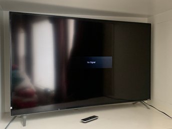 Vizio Television M60-C3 With Remote Powers On Untested Otherwise