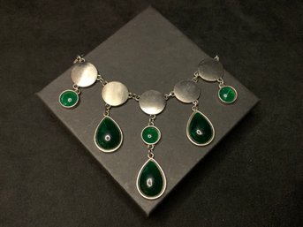 Silver Tone Necklace With Green Accents