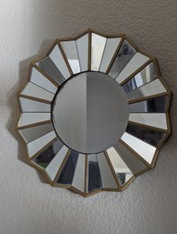 Beveled Decor Mirror - 14 In Diameter