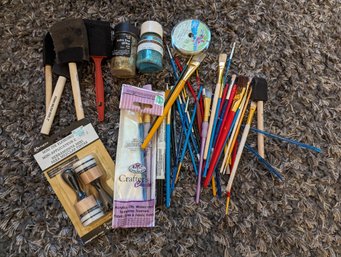 Box Of Craft Items Including Many Paint Brushes, Ink, Blenders, Foam Brushes, Glitter