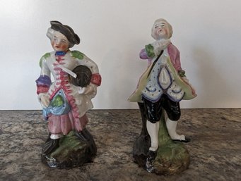 2 Vintage Porcelain Colonial Figurines - One Has Damage To Back Of Base - Approx 5 '