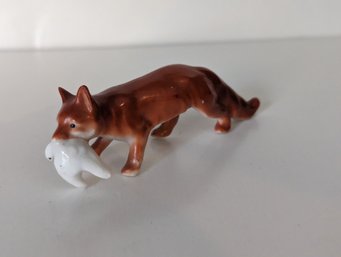 Miniature Porcelain Figurine - Fox With Baby - 3.75' Long