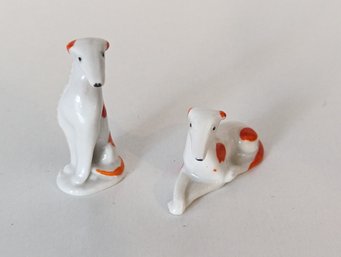 Miniature Porcelain Figurine - Pair Of Dogs With Orange Spots - 1.25' Wide, 1.25' Tall