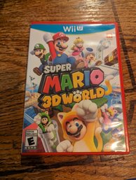 Nintendo Wii U Game-  Super Mario 3D World UNTESTED