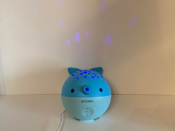DoTERRA Color Projecting  Whale Diffuser Powers On  Untested