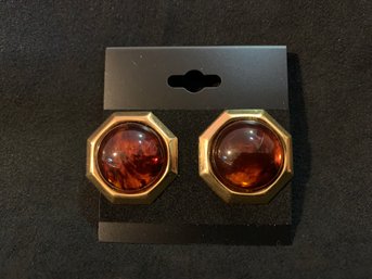 Vintage Gold Tone Earrings With Amber Style Accent