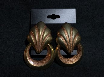 Vintage Gold Tone Copper Tone Earrings
