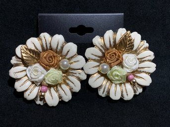 Vintage Floral Design Earrings
