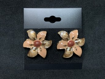 Vintage Flower Enamel Earrings