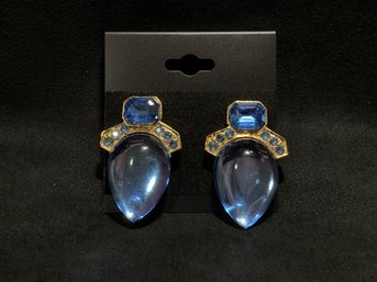 Vintage Two Sisters Gold Tone Blue Accent Earrings One Missing Earring Post Can Be Worn As Pendant Or Repaired