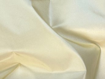 More Than 22 Yards Of Scalamandre Yellow Silk Taffeta (16M)