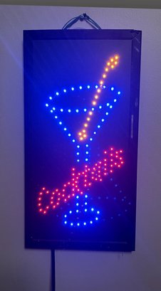 Vintage Flashing Cocktails Sign Straw Flashes In Drwink Great Colors Perfect Mancave Addition Or Gift