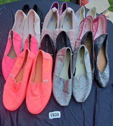 Lot Of Toms Flats (11 Pair)