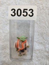 Incredible Find Outstanding Condition Original Star Wars Action Figure Yoda With Robe And Orange Snake