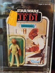 Rare Piece Original Star Wars ROTJ Action Figure Admiral Ackbar Carded Appears Unpunched In Acrylic Case