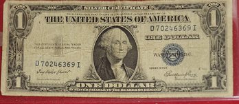 Us Currency 1935 E One Dollar Silver Certificate Blue Seal