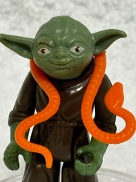 Original Kenner Star Wars Action Figure Yoda With Orange Snake ROTJ Outstanding Paint