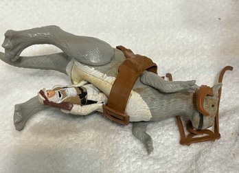 Original Kenner Star Wars Action Figure Taun Taun W Saddle & Luke Taking A Long Winters Nap