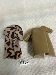 Original Kenner Star Wars Action Figure Accessories 2 Coats Han Endor Camo & Someone Else