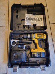 Dewalt XRP DC988 18 Volt Hammer Drill And DW9116 7.2-18v Charger In Case With 1 XRP 18 Volt Battery - Used