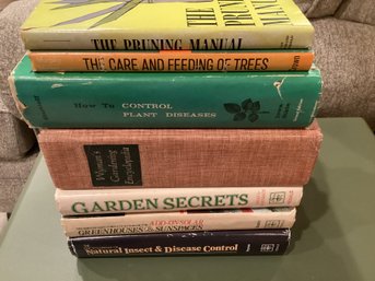 Book Lot - Gardening And Tree Care