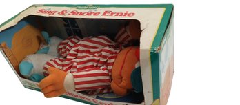 Sesame Street Sing & Snore Ernie