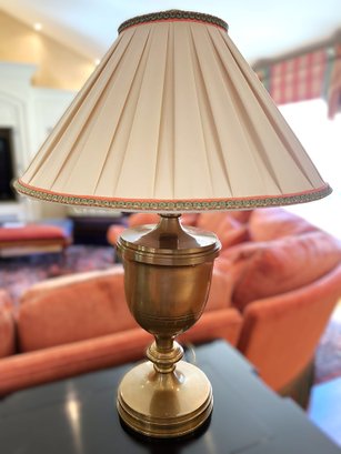 LR/ 1972 Chapman Solid Brass Urn Shaped Table Lamp #2