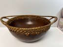 Wooden Bowl W Woven Top Rim & Handles Phillipines, 2 Ceramic Dip Bowls & Matching Knife Spreaders
