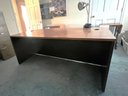 O/ Large Contemporary Office Desk, Wood Grain Top, Black Sides, No Drawers & Desk Lamp