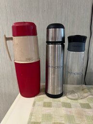 K/ 3pcs - Travel Drink Containers Includes 2 By Thermos