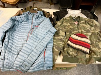 AN/ Bag 6pcs - Mens And Womens Jackets, Vest, Cardigan, Hat Etc: Guess, BDG, Carhartt Etc