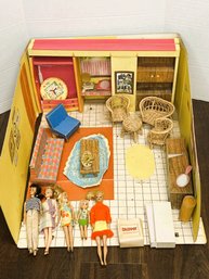JU/ 20pcs - Vintage Cardboard 1960's Barbie Dream House With Some Original Furniture And 4 Mattel Barbie Dolls