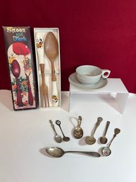 JU/ Bin 8pcs - Assorted Vintage Collectible Spoons And Cup Lot