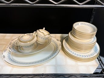 AN/CR 29pcs - Syracuse Old Ivory China Dinnerware 'Sherwood' Pattern - Made In USA