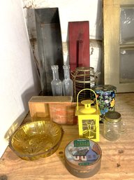 C/ 10pcs - Vintage Items: Containers, Lantern, Candle Holder Etc