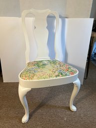 RER/CR62 - Queen Ann Wide Seat Side Chair - White Painted Wood, Floral Seat Cushion