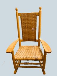 GR/ Wood And Lattice Rocking Chair - Country Style, Wide Seat