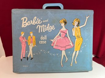 JU/ 30pcs - Vintage Mattel Barbie Case, Clothes And Accessories And Remeo Doll