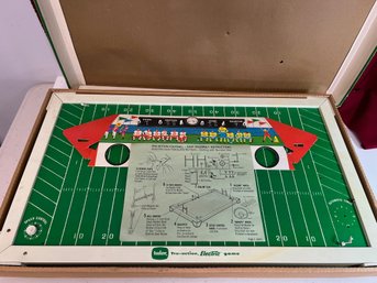 JU/ Working Vintage Electric Football Game With Pieces, Instructions, Original Box - Tudor