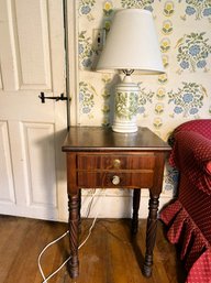 LR/ 2pcs - Antique/vintage Side Table With Carved Legs & 2 Drawers, Ceramic Table Lamp