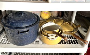 BL/ Shelf Of Vintage Cookware - 5 Vntg Yellow Descoware Pots Pans & 3 Lids, Lobster Pot, 2 Cast Iron Pans